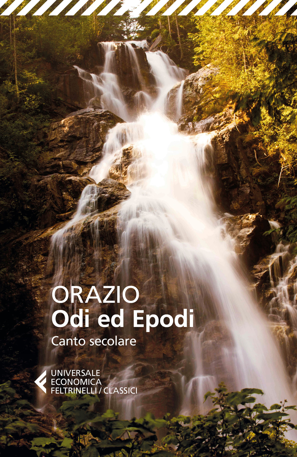 Libro Odi ed epodi. Canto secolare. Testo latino a fronte di Quinto Orazio Flacco - ean 9788807903120 - Feltrinelli