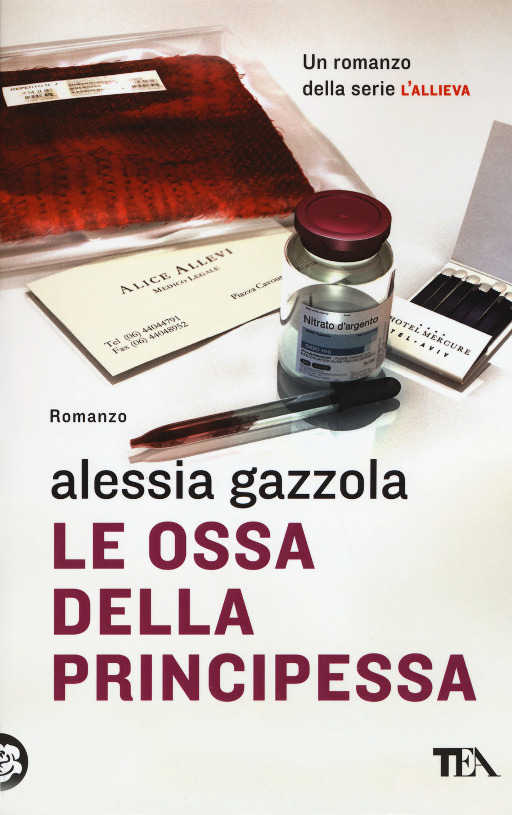 Libro ossa della principessa di Alessia Gazzola - ean 9788850250226 - TEA