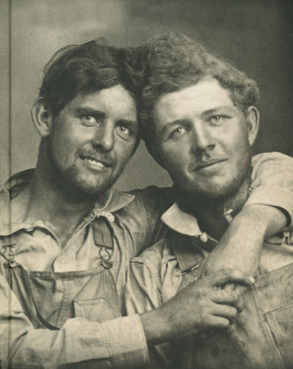 Libro Loving. Una storia fotografica di Francesca Alfano Miglietti - ean 9788874399291 - 5 Continents Editions