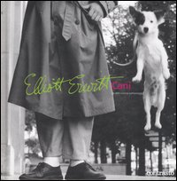 Libro Cani (e altri curiosi personaggi) di Elliott Erwitt - ean 9788889032039 - Contrasto