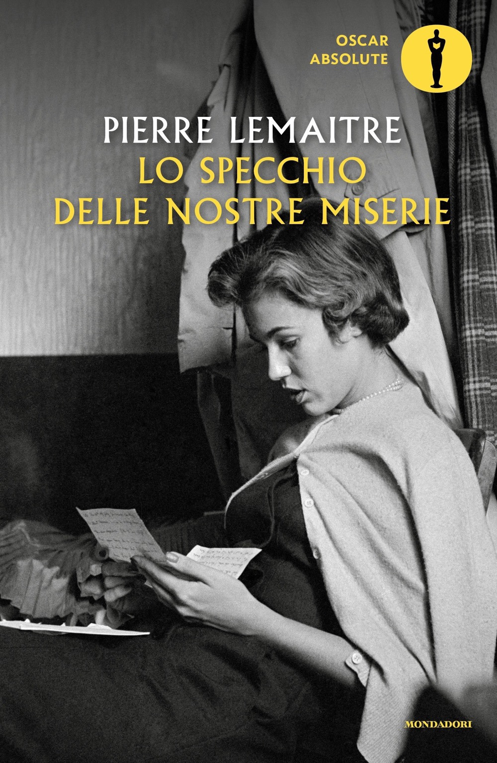 Libro specchio delle nostre miserie di Pierre Lemaitre - ean 9788804736295 - Mondadori