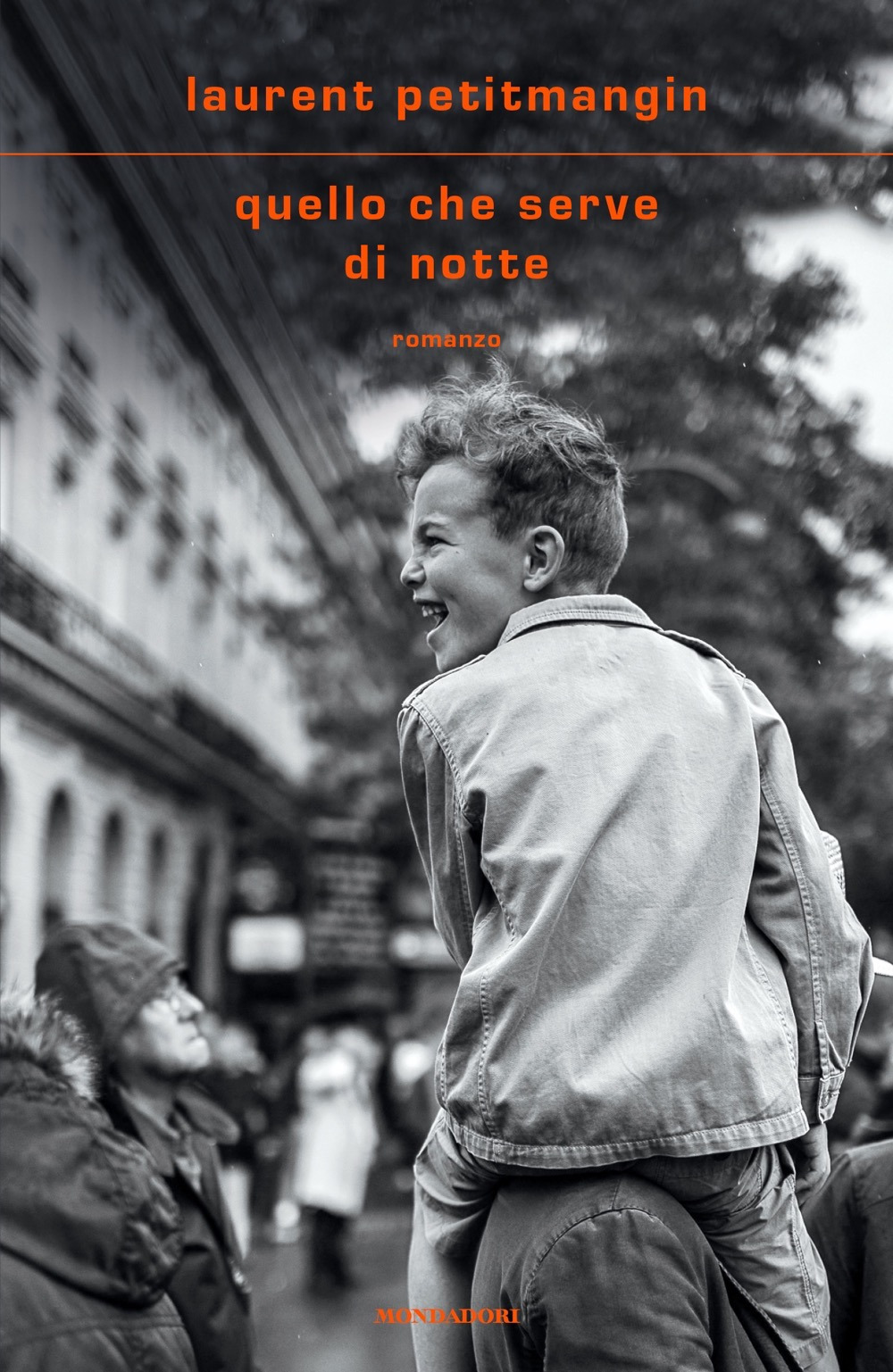 Libro Quello che serve di notte di Laurent Petitmangin - ean 9788804737155 - Mondadori