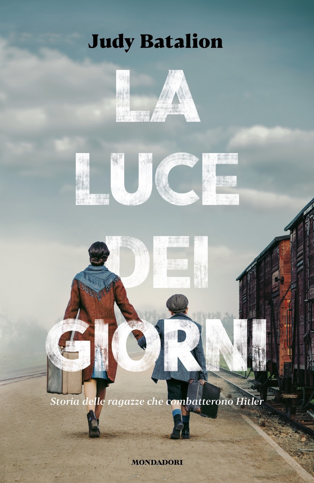Libro luce dei giorni. Storia delle ragazze che combatterono Hitler di Judy Batalion - ean 9788804760016 - Mondadori