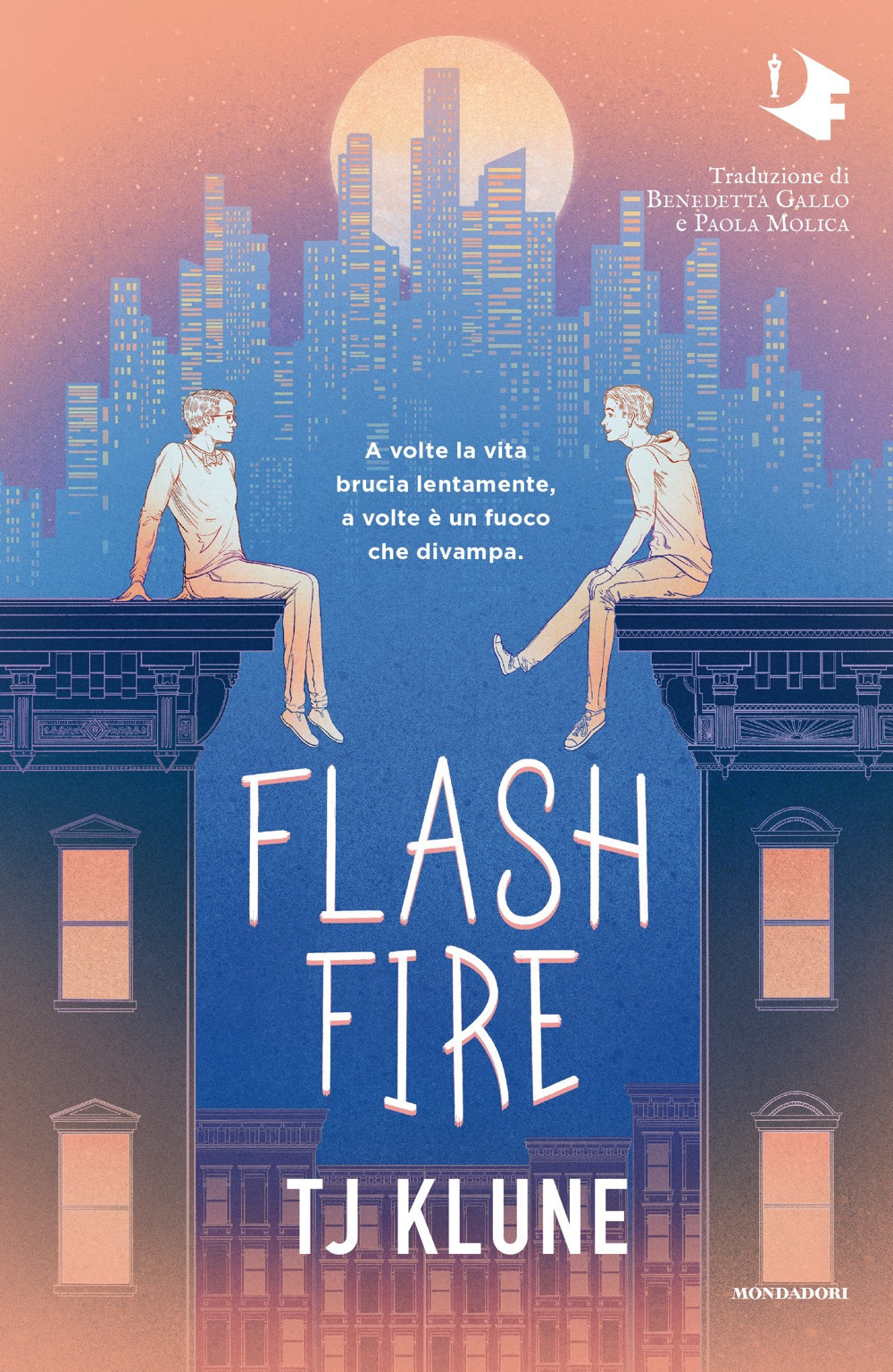 Libro Flash fire. Ediz. italiana di T.J. Klune - ean 9788804767039 - Mondadori
