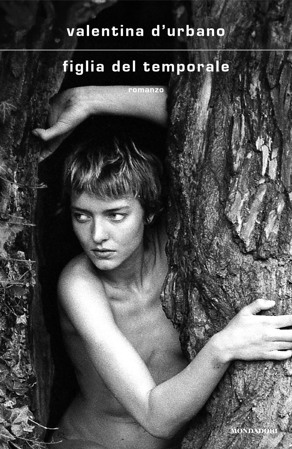 Libro Figlia del temporale di Valentina D'Urbano - ean 9788804783244 - Mondadori