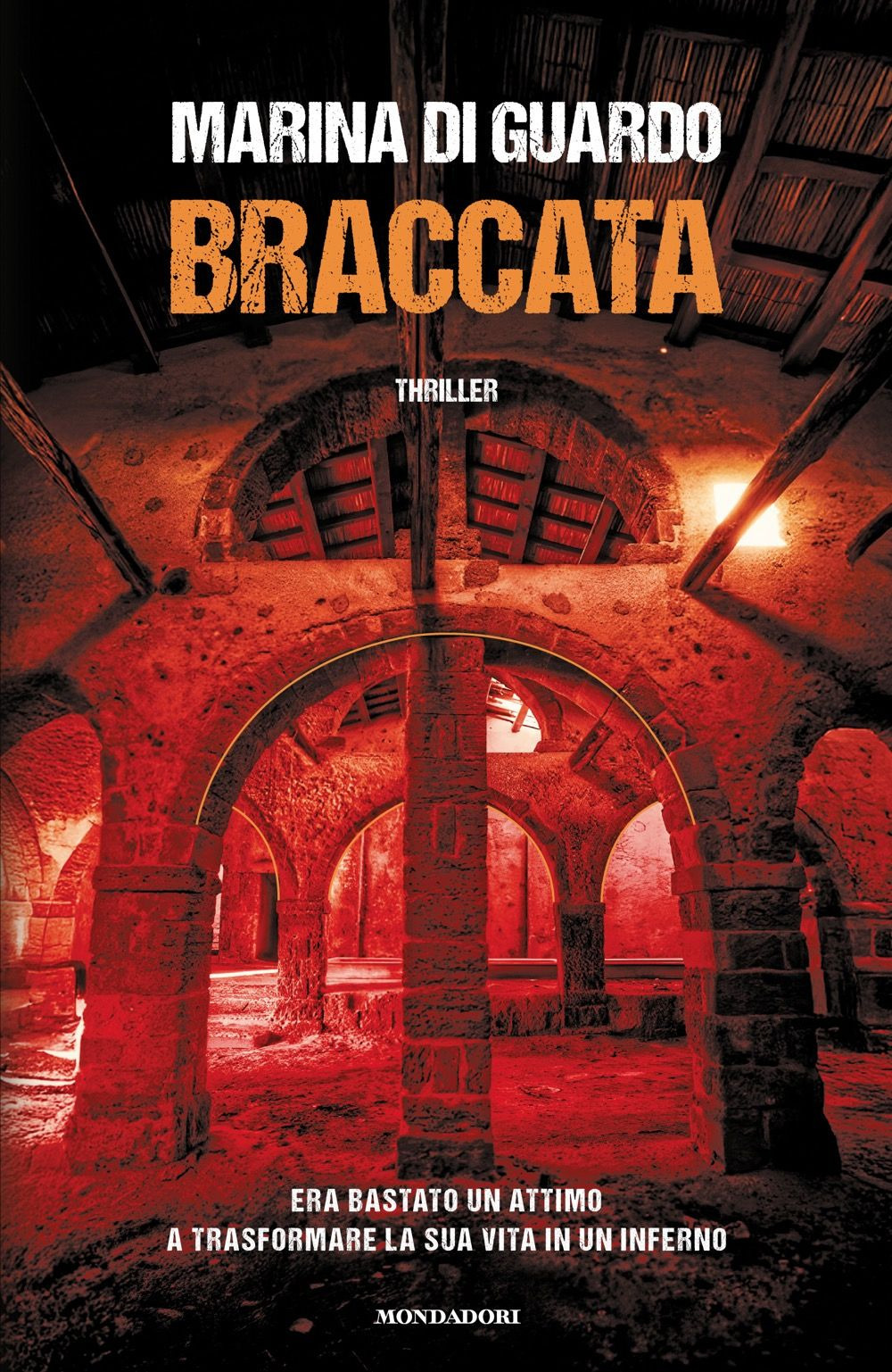 Libro Braccata di Marina Di Guardo - ean 9788804807544 - Mondadori