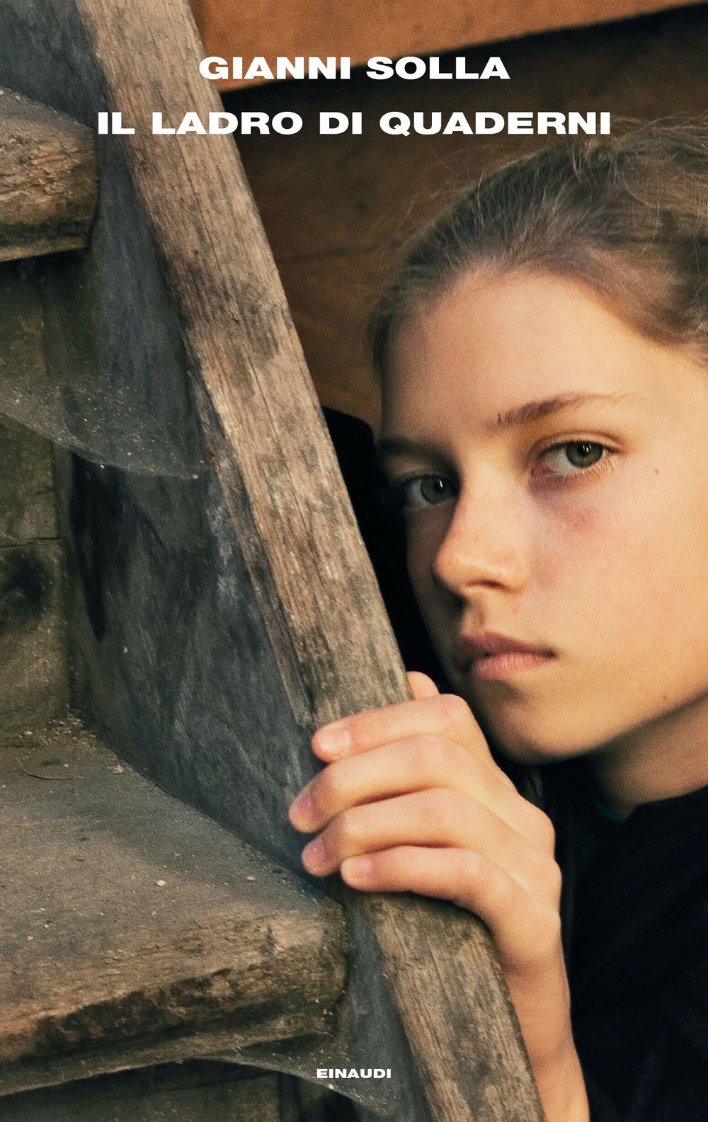 Libro ladro di quaderni di Gianni Solla - ean 9788806257699 - Einaudi