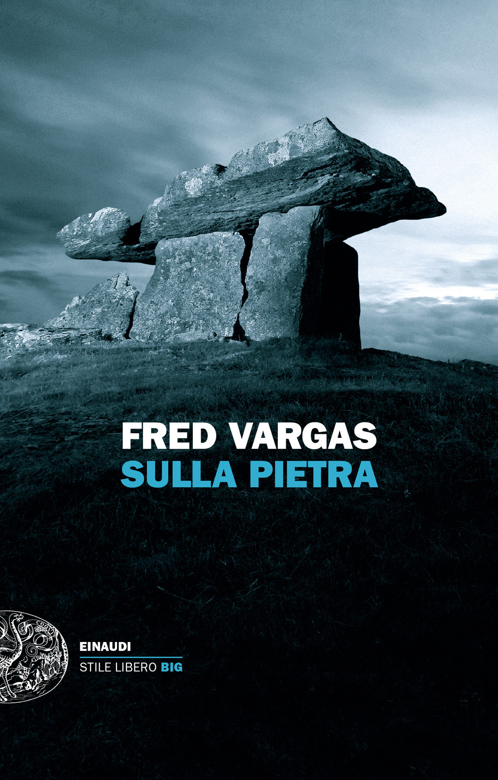 Libro Sulla pietra di Fred Vargas - ean 9788806263553 - Einaudi