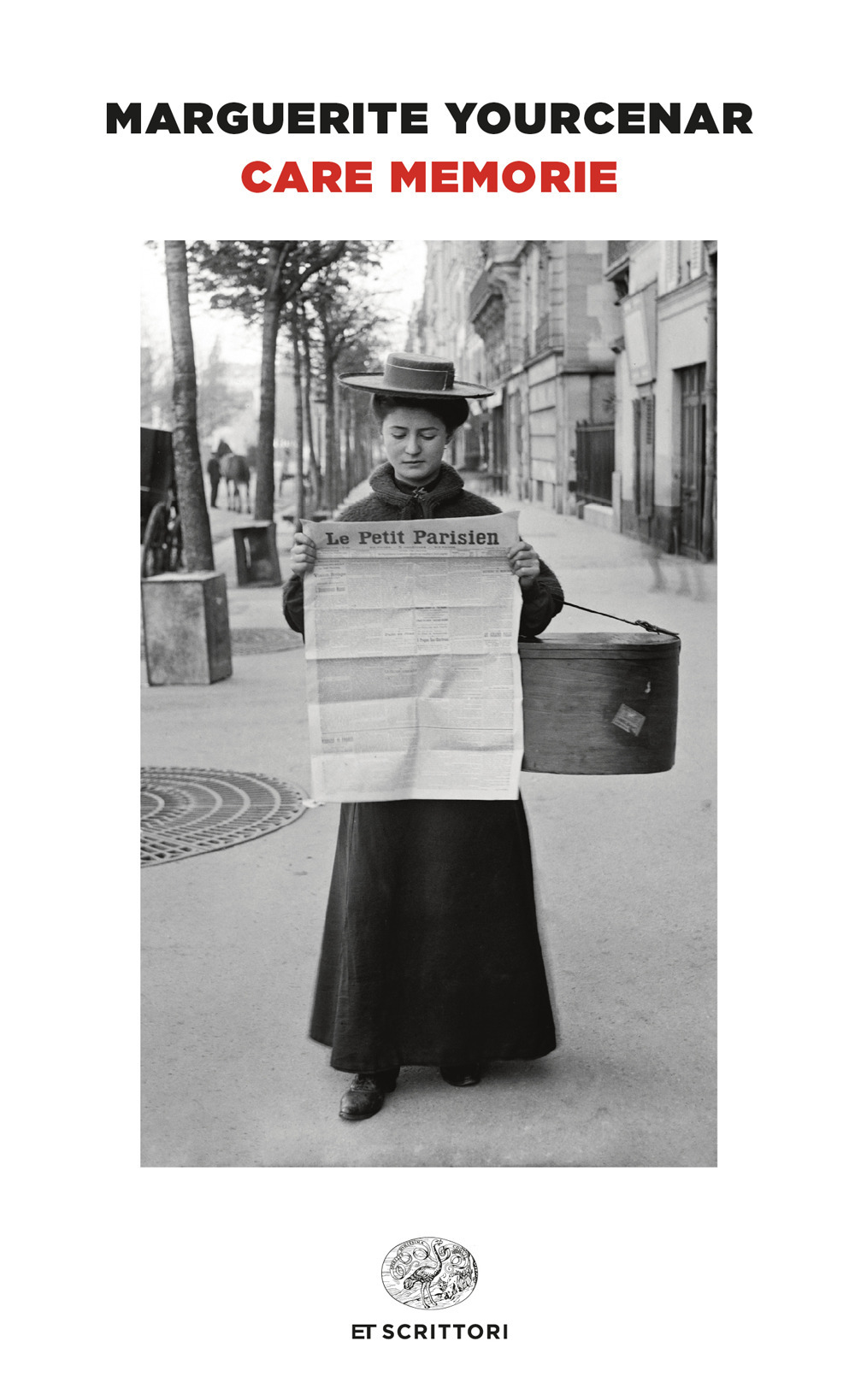 Libro Care memorie di Marguerite Yourcenar - ean 9788806265526 - Einaudi