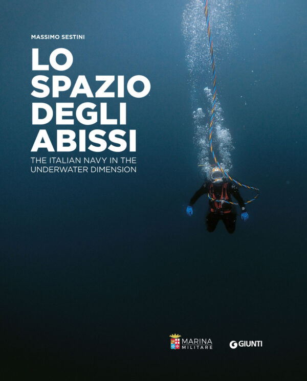 Libro spazio degli abissi. The Italian Navy in the underwater dimension di  - ean 9788809980655 - Giunti Editore