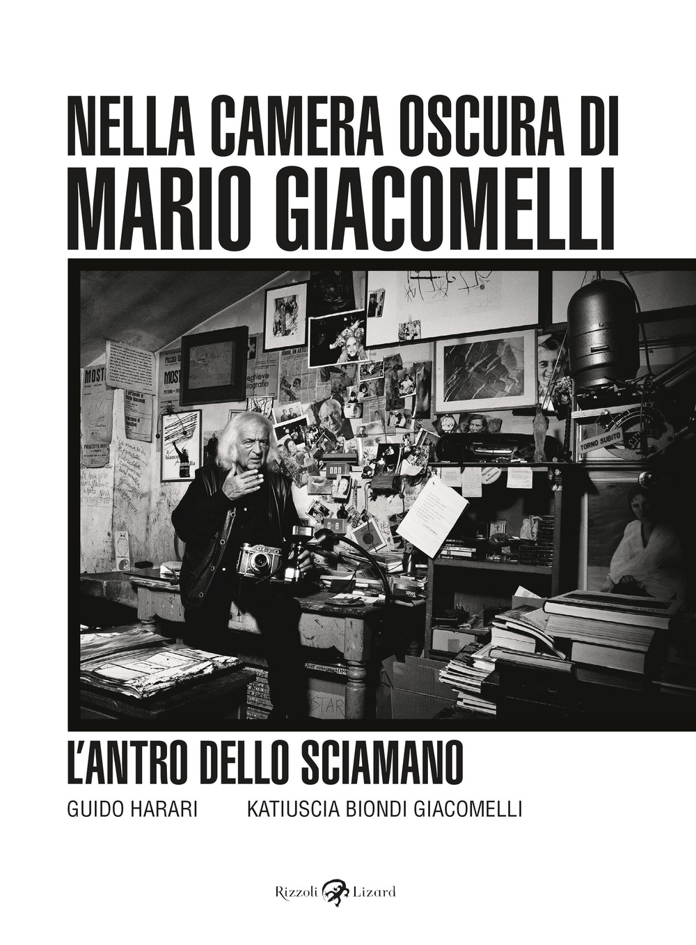Libro antro dello sciamano. Nella camera oscura di Mario Giacomelli di Guido Harari; Katiuscia Biondi Giacomelli - ean 9788817192392 - Rizzoli Lizard